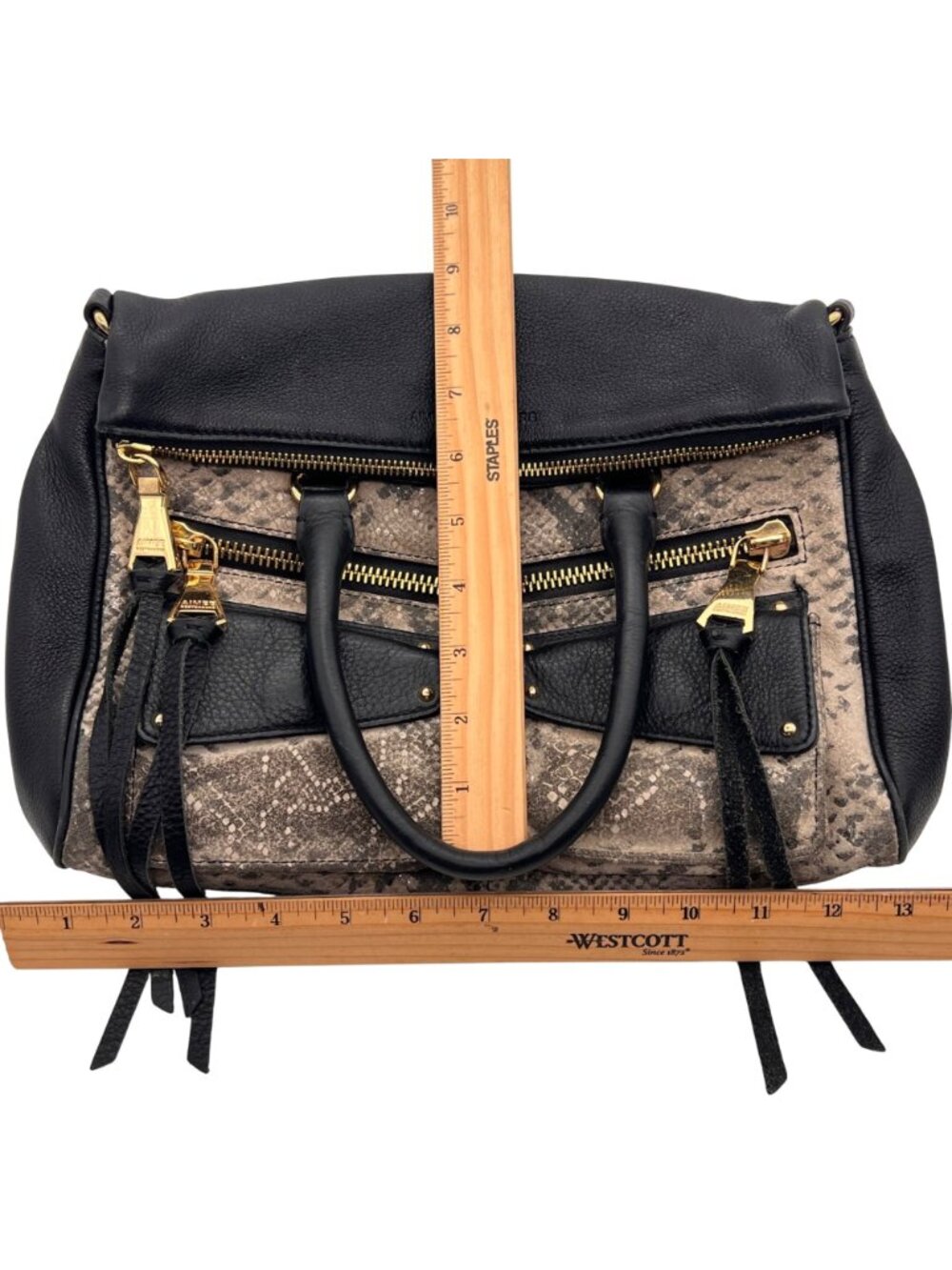 Aimee Kestenberg Snake Print & Black Leather Bag Purse 10 Zippered Compartments - Picture 3 of 16
